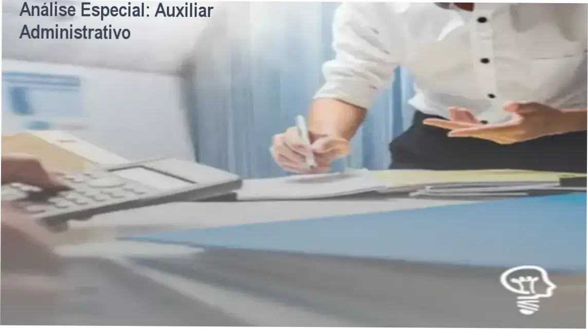 Capa informativa sobre o tema Auxiliar Administrativo
