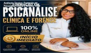 Estudante acessando materiais de Psicanálise Clínica e Forense em plataforma online segura