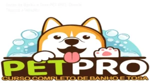 Estudante aplicando técnicas de banho e tosa profissional do curso PET PRO