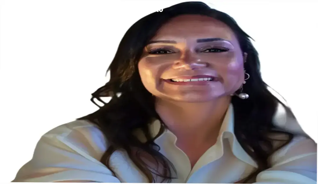 Material didático do Curso de Baralho Cigano de Heloisa Helena com foco na técnica de Mesa Real