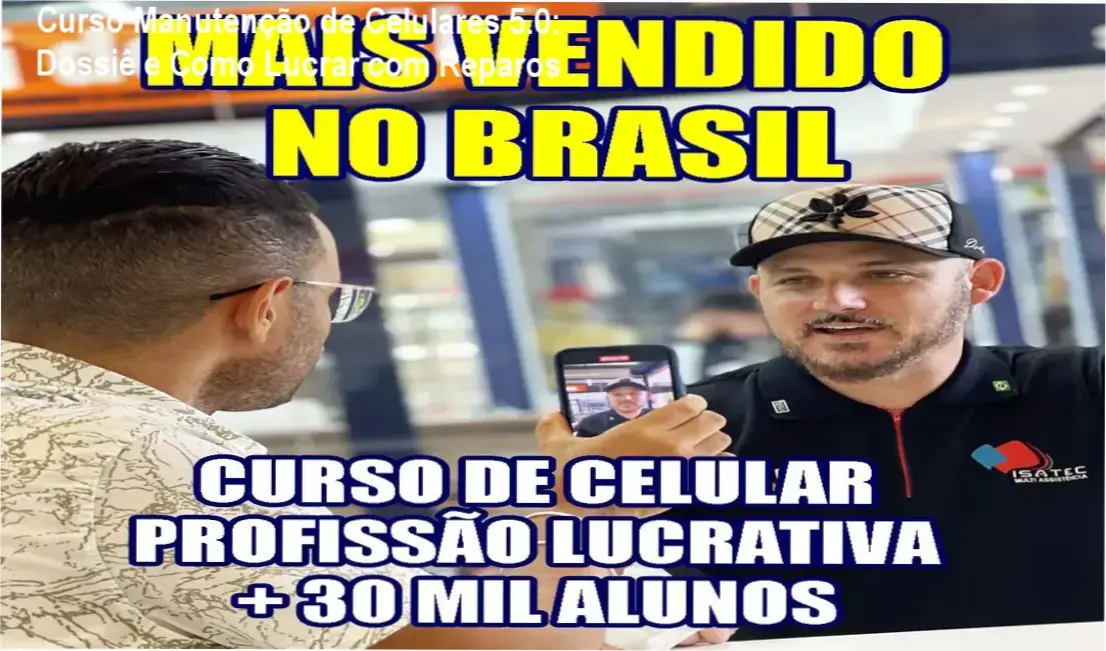 Técnico realizando manutenção avançada em placa de smartphone seguindo a metodologia Isatec
