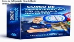Técnico realizando manutenção em geladeira inverter seguindo a metodologia do curso de Ricardo Muniz