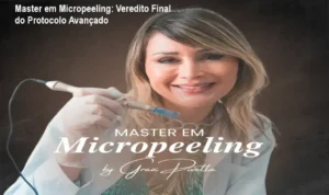 Profissional de estética aplicando técnica de micropeeling com nanotecnologia